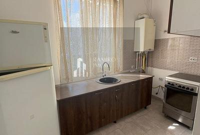 Garsonieră decomandată, mobilată în Metalurgiei