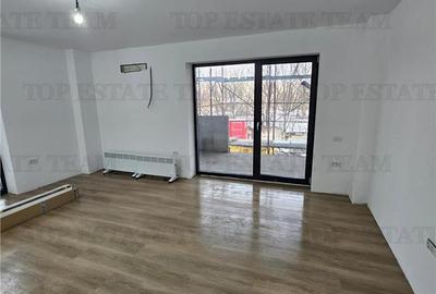 Apartament cu 3 camere semidecomandat în Rahova - 14