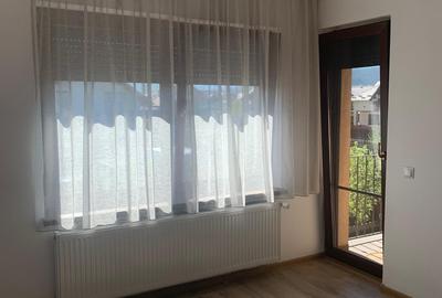 Casă de vânzare Săcele - 10