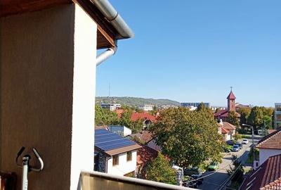 Apartament cu 3 camere în Cantemir - 2