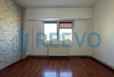 Apartament cu 2 camere semidecomandat, mobilat în Sud - 11