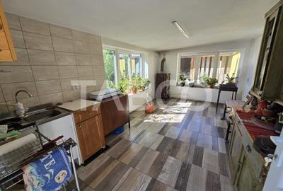Casă individuală cu 7 camere cu Teren 432 Mp în Lupeni - 17