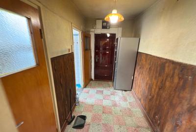 Apartament 3 camere, posibilitate centrala, bloc de 4 etaje, Aleea Giurgeni 6 - 11
