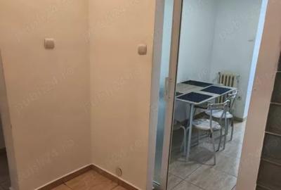 400 euro!Ap 2 cam decomandat in Podul de Fier - 5