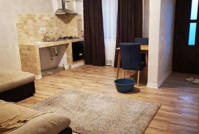 Apartament cu 2 camere decomandat în Cantacuzino