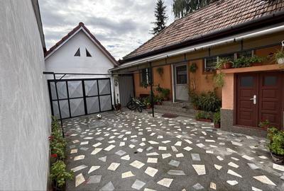 Casă cu 4 camere în Central - 3