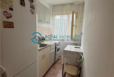 Royal Imobiliare - Vanzare apartament 2 camere zona Vest - 5