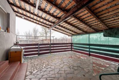 Casă cu 5 camere cu Teren 1044 Mp în Căteasca