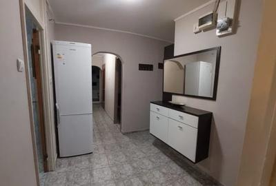 Apartament cu 3 camere decomandat, mobilat în Gorjului - 10