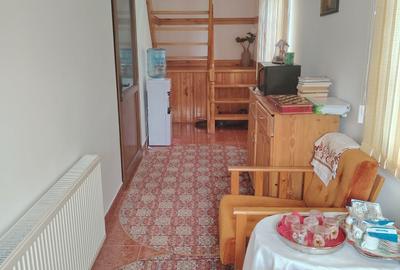 Casă cu 4 camere cu Teren 408 Mp în Soveja - 2