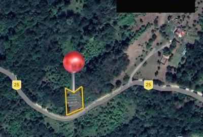 Teren de 3200 mp, în Golești - 1