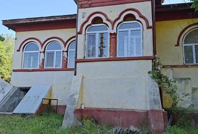 Casă cu 3 camere în Bujor - 11