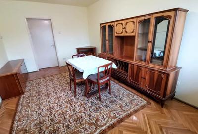 Apartament cu 3 camere decomandat în Central - 4