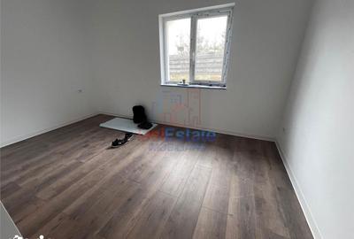 Casă cu 4 camere cu Teren 410 Mp în Miroslava - 5
