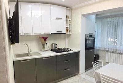 Apartament cu 2 camere decomandat în Turda