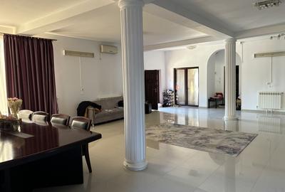 Casă cu 10 camere cu Teren 2000 Mp în Ultracentral - 9