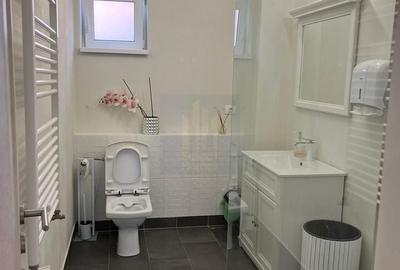 Apartament cu 3 camere semidecomandat, mobilat în Est - 14