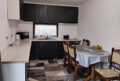 Casă cu Teren 430 Mp în Plopi - 2