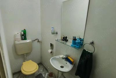 Apartament cu 3 camere decomandat în Colentina - 9