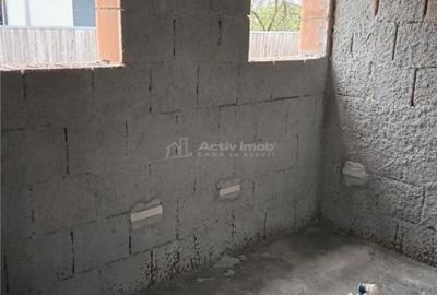 Casă cu 3 camere cu Teren 365 Mp în Mihăilești - 2