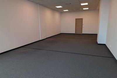 Spațiu comercial, de 70 mp, în Micro 5 - 2