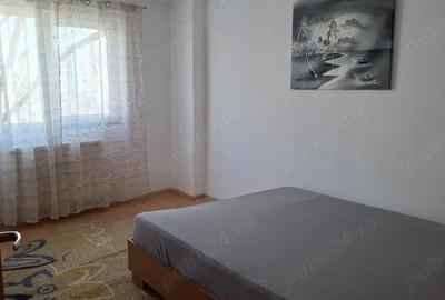 Apartament cu 4 camere decomandat în Soarelui - 2