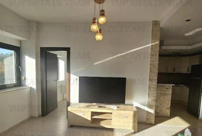 Apartament cu 3 camere decomandat în Central - 4