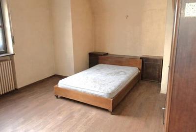 Casă cu 9 camere cu Canalizare în Dorobanți - 3