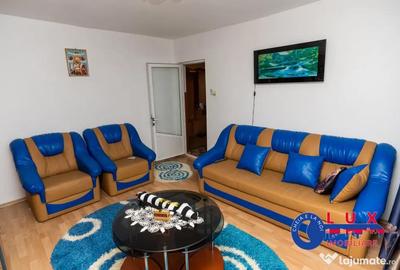 Apartament cu 4 camere decomandat în 23 August - 7