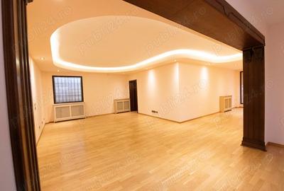 Casă cu 6 camere cu Teren 719 Mp în Băneasa - 2