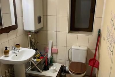 Apartament cu 3 camere decomandat în Central - 13