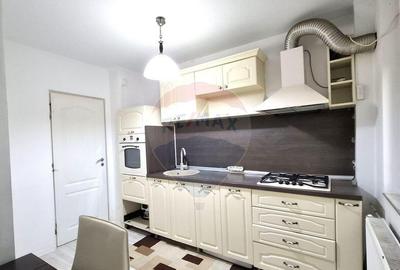 Apartament 3 camere, 75.8mp, zona Titan, 1 Decembrie 1918 - 6