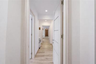 Apartament cu 3 camere semidecomandat, mobilat în Central - 9