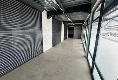 Spațiu comercial, de 200 mp, în Central - 11