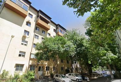Apartament cu 3 camere decomandat în Berceni - 3