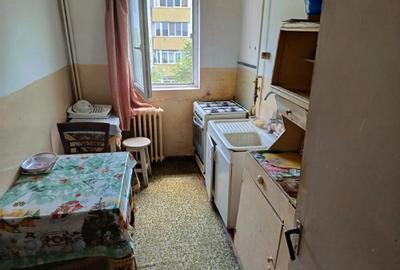Apartament cu 3 camere decomandat în Central - 6