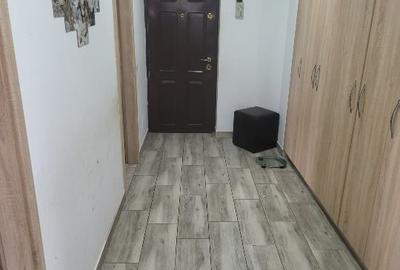 Apartament cu 4 camere decomandat în Nicolina - 1