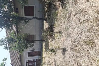 Casă cu 6 camere în Sacu - 2