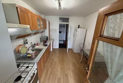 Apartament cu 3 camere decomandat în Exterior Vest - 8