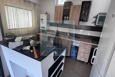 Apartament cu 2 camere decomandat în Central - 3