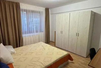 Apartament cu 2 camere decomandat în Cornișa - 8