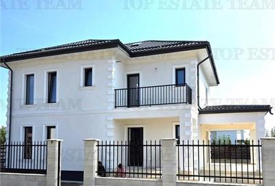 Casă individuală cu 5 camere cu Teren 430 Mp în Central - 2