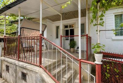 Apartament cu 3 camere decomandat, mobilat în Unirii