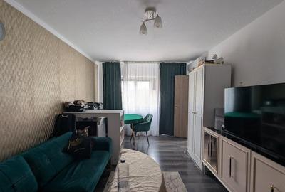 Apartament cu 2 camere decomandat în Lipovei - 2