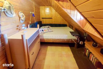 Casă cu 7 camere cu Teren 938 Mp în Chilia Veche