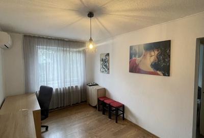Apartament cu 2 camere semidecomandat în Sud - 5