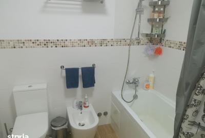 Casă cu 6 camere cu Teren 2500 Mp în Milcovul - 8