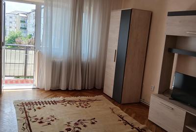Apartament cu 2 camere decomandat în Fălticeni