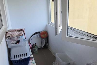 Apartament cu 4 camere decomandat în Titan - 1