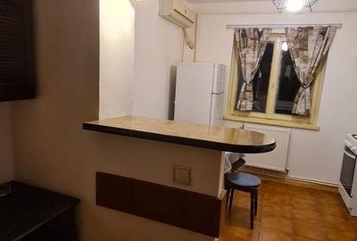 Apartament cu 2 camere decomandat în Popoveni